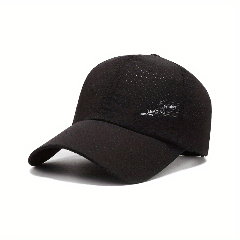 Casquette baseball homme, profil latéral montrant le filet respirant