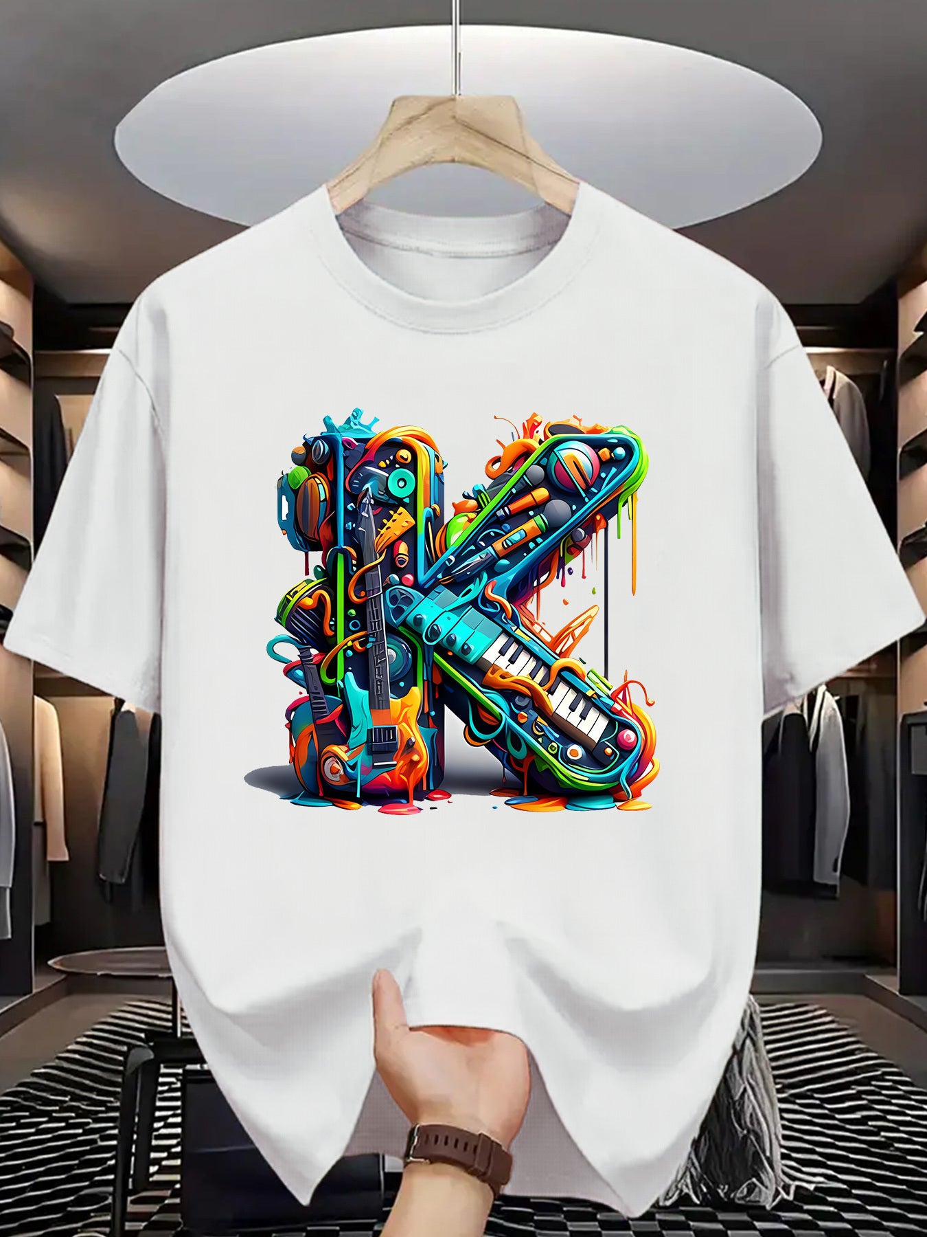 T-shirt homme à manches courtes avec imprimé graffiti coloré – style streetwear décontracté pour l'été

