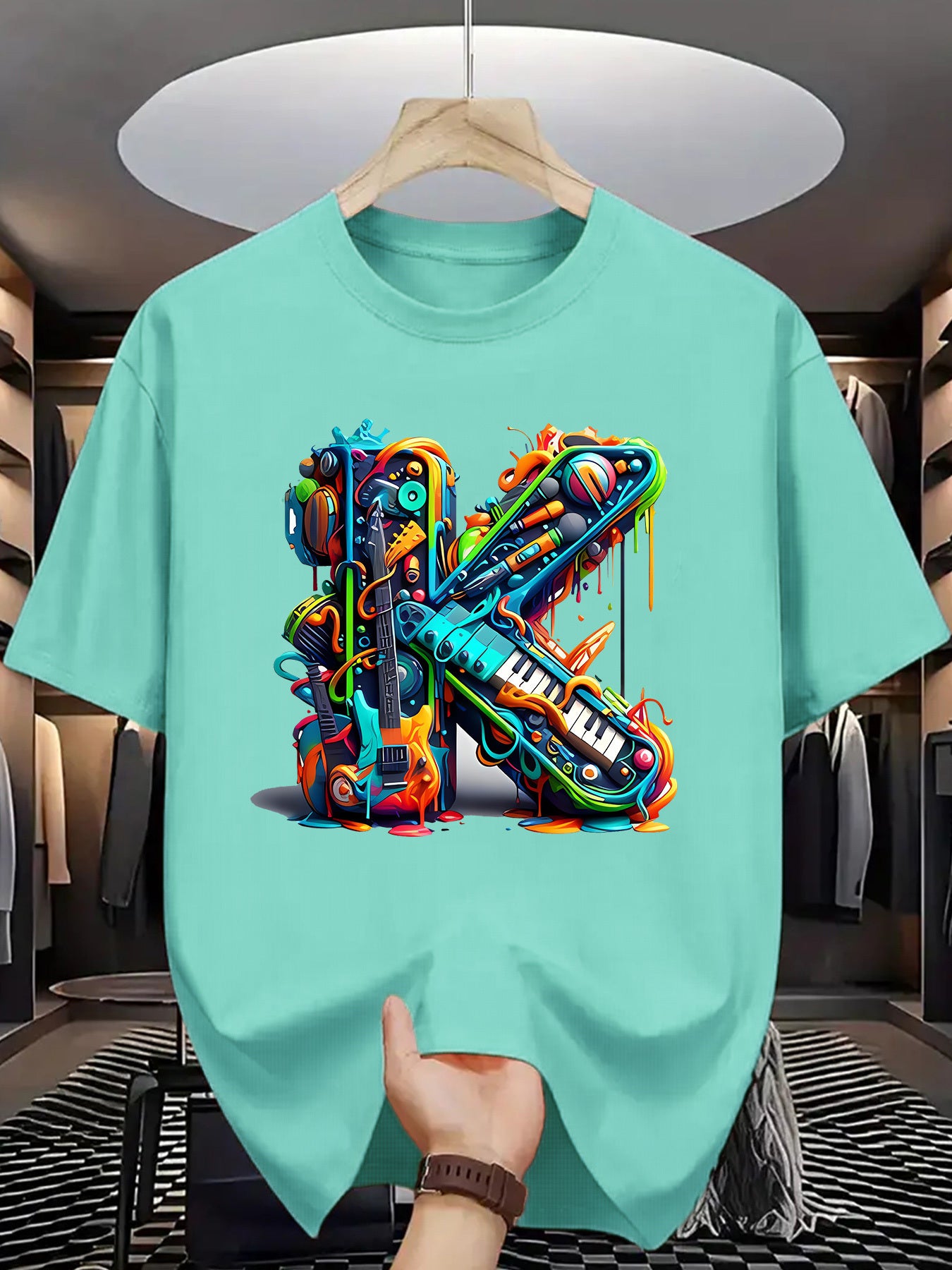 T-shirt homme à manches courtes avec imprimé graffiti coloré – style streetwear décontracté pour l'été

