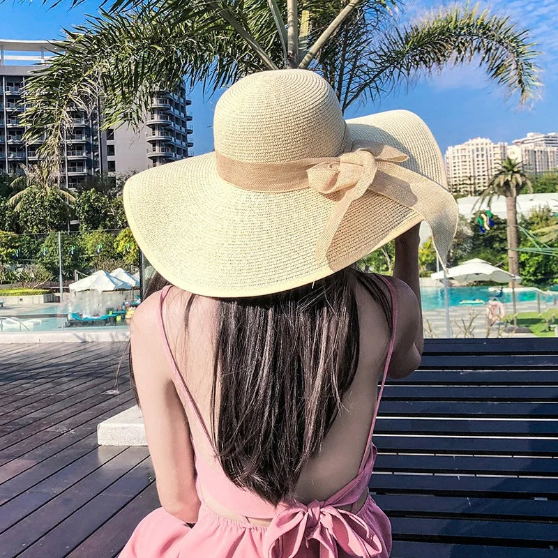 Chapeau de paille d'été femme style coréen avec large bord, pliable et anti-UV

