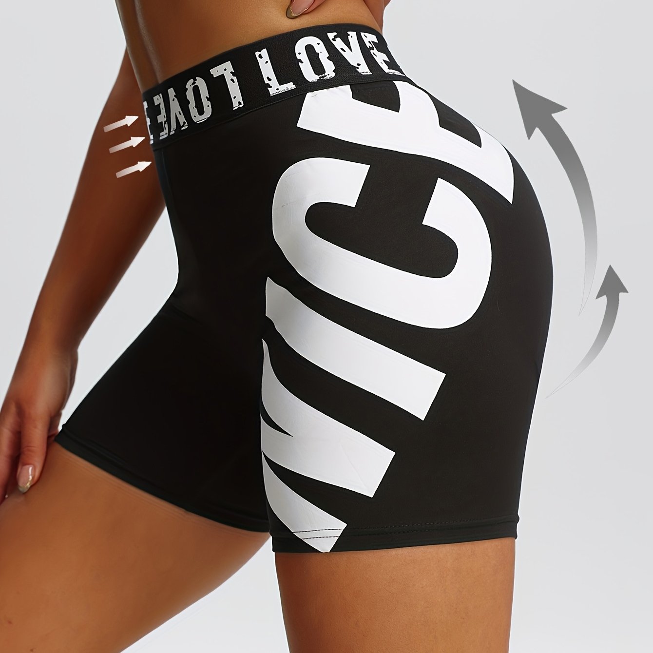 Femme portant le short « I LOVE NICE » pour séance fitness