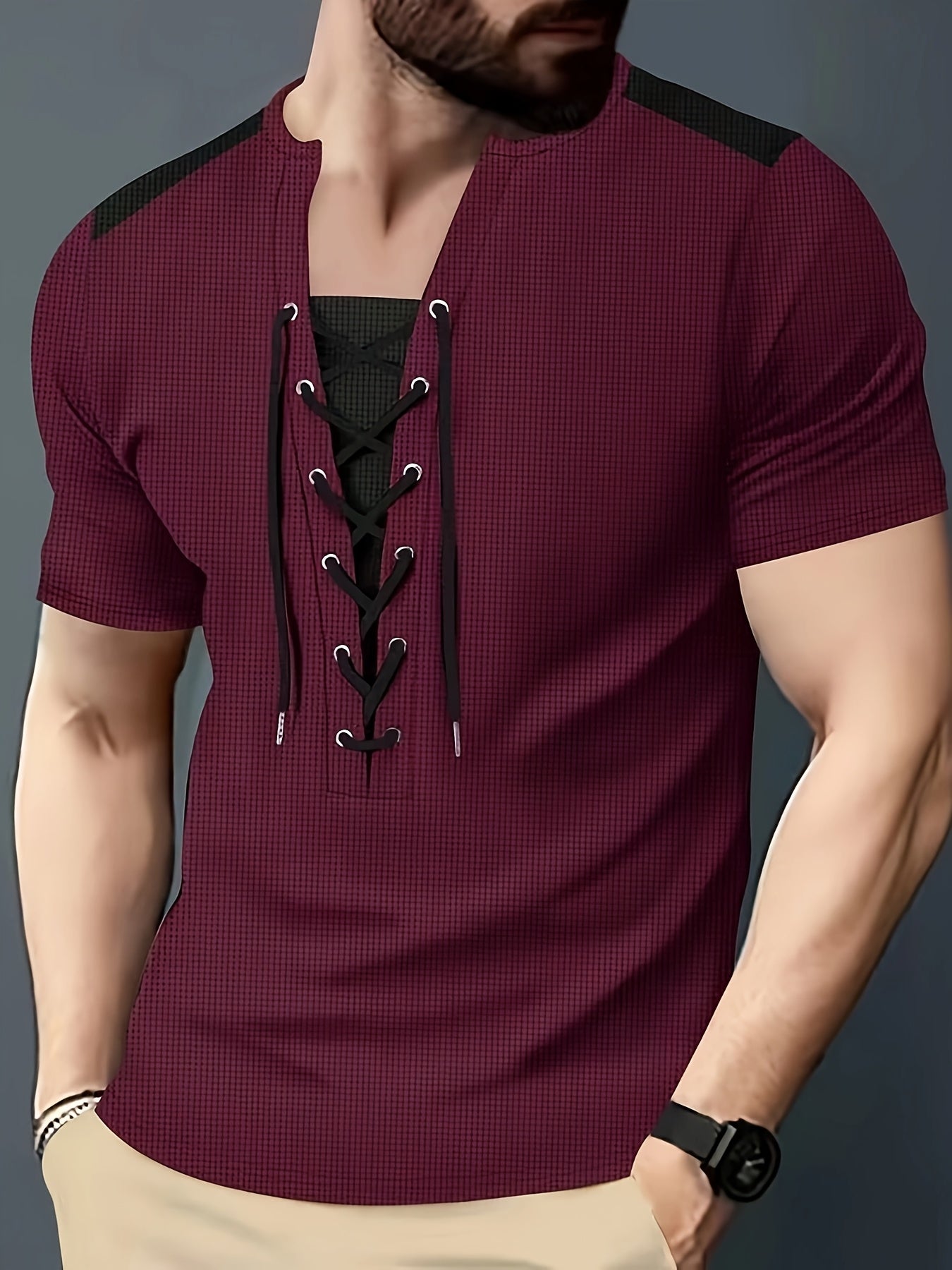 T-shirt homme maroon et noir en maille nid d’abeille, col rond, respirant, cordon décoratif