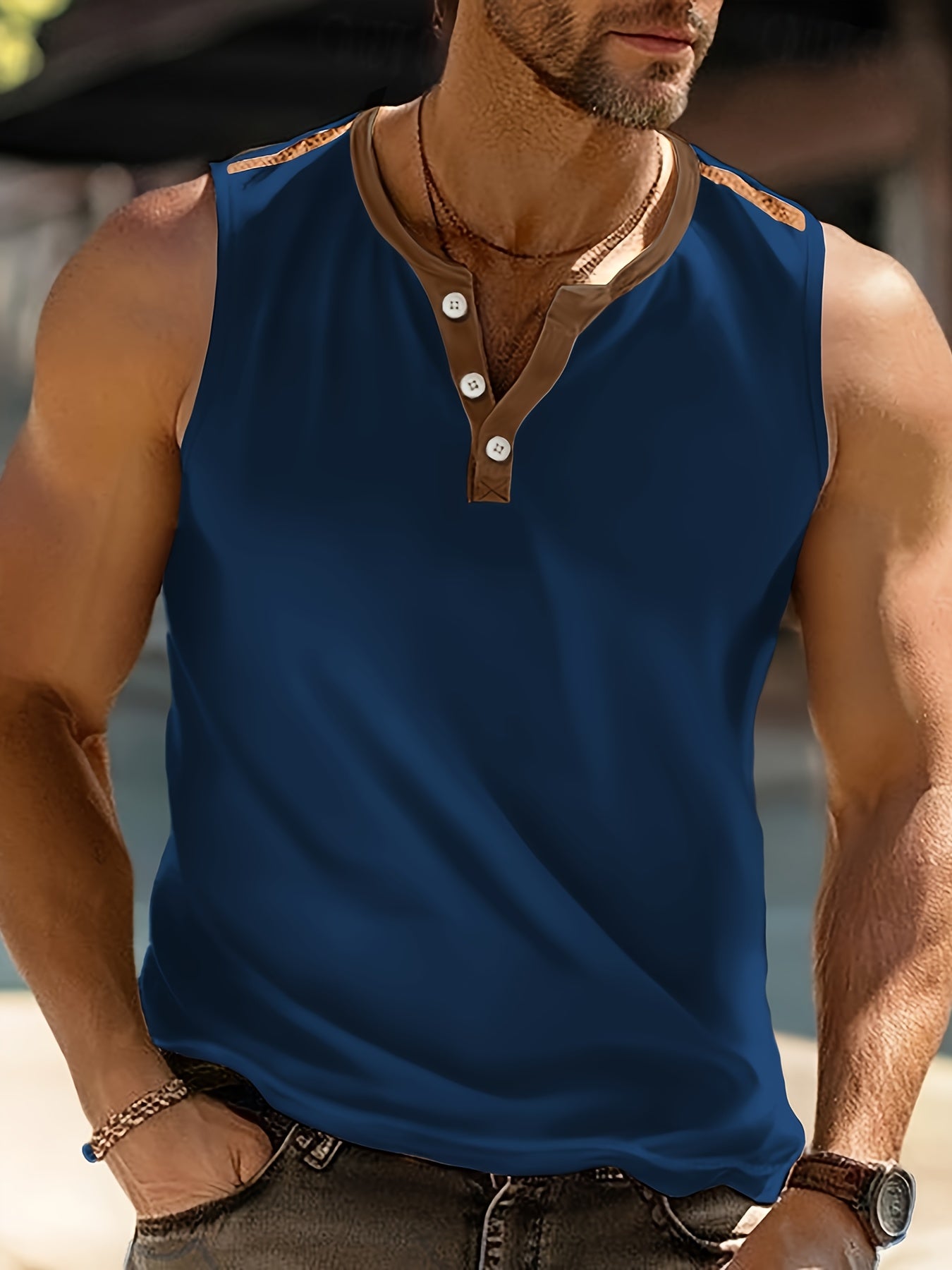 Débardeur homme blanc et marron sans manches, col rond, tissu léger pour l’été

