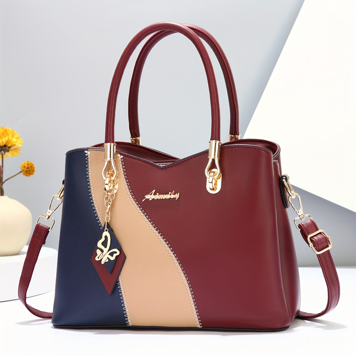 Sac à main femme grande capacité avec design patchwork chic, porté épaule ou bandoulière